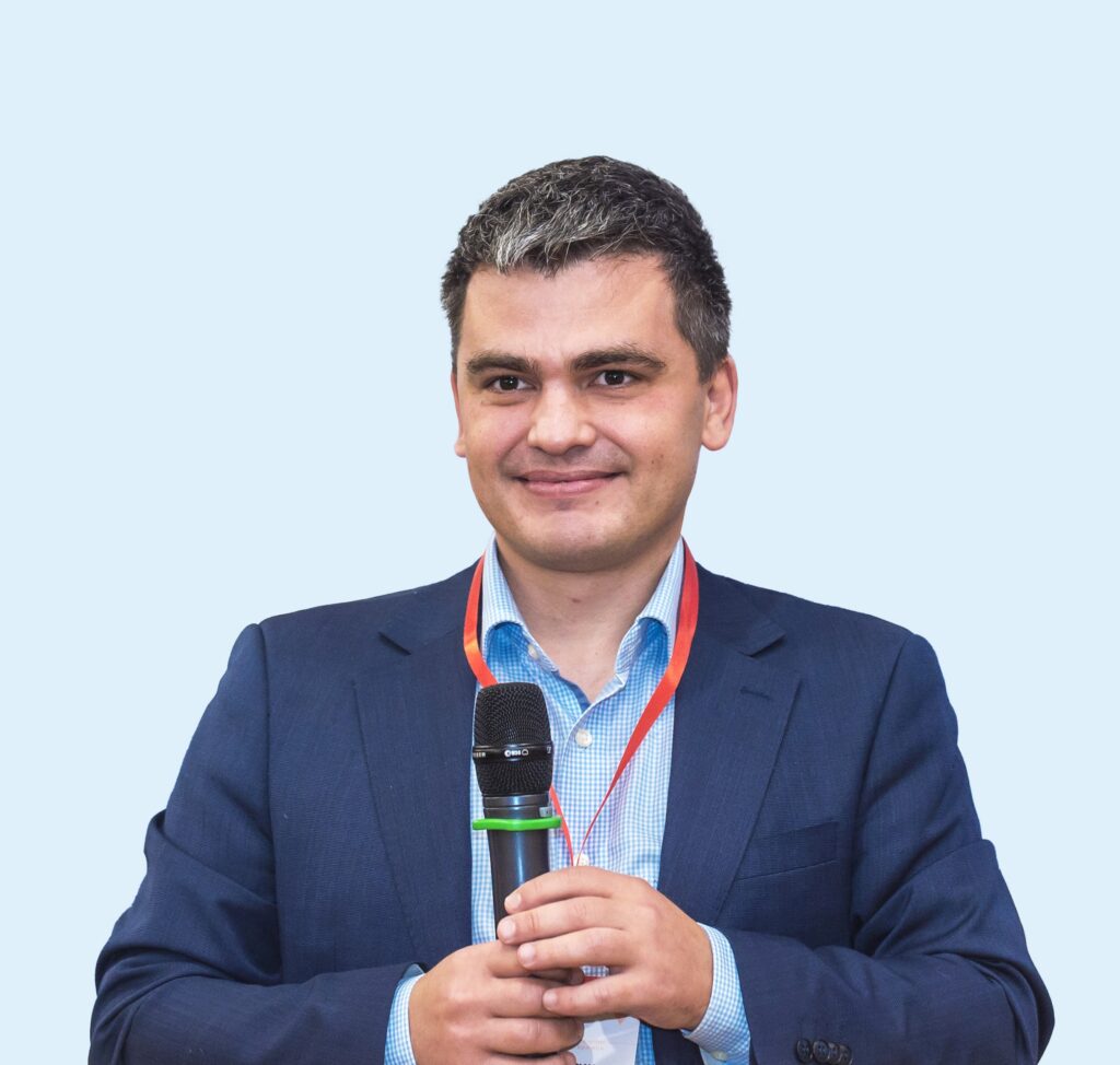 Артем Яговитин, руководитель направления облачных продуктов группы Рексофт